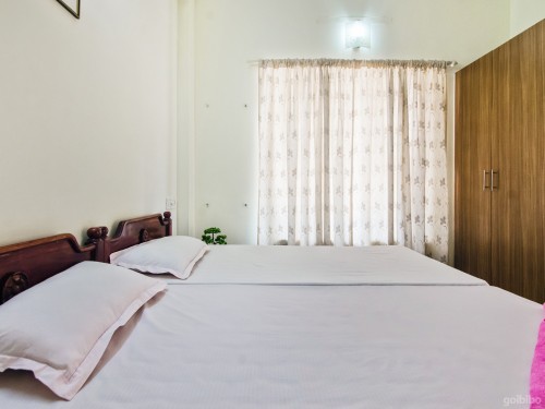 honey-serviced-apartment-thiruvananthapuram-3-bhk-apartment-with-3-ac-bedrooms-_(3).jpg